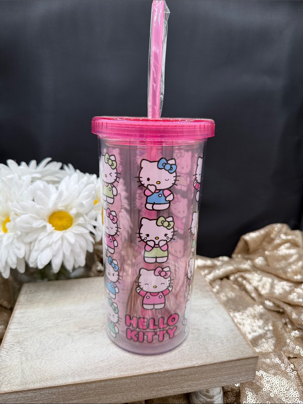 Hello Kitty Pink Clear 20 oz Tumbler with Straw NEW
